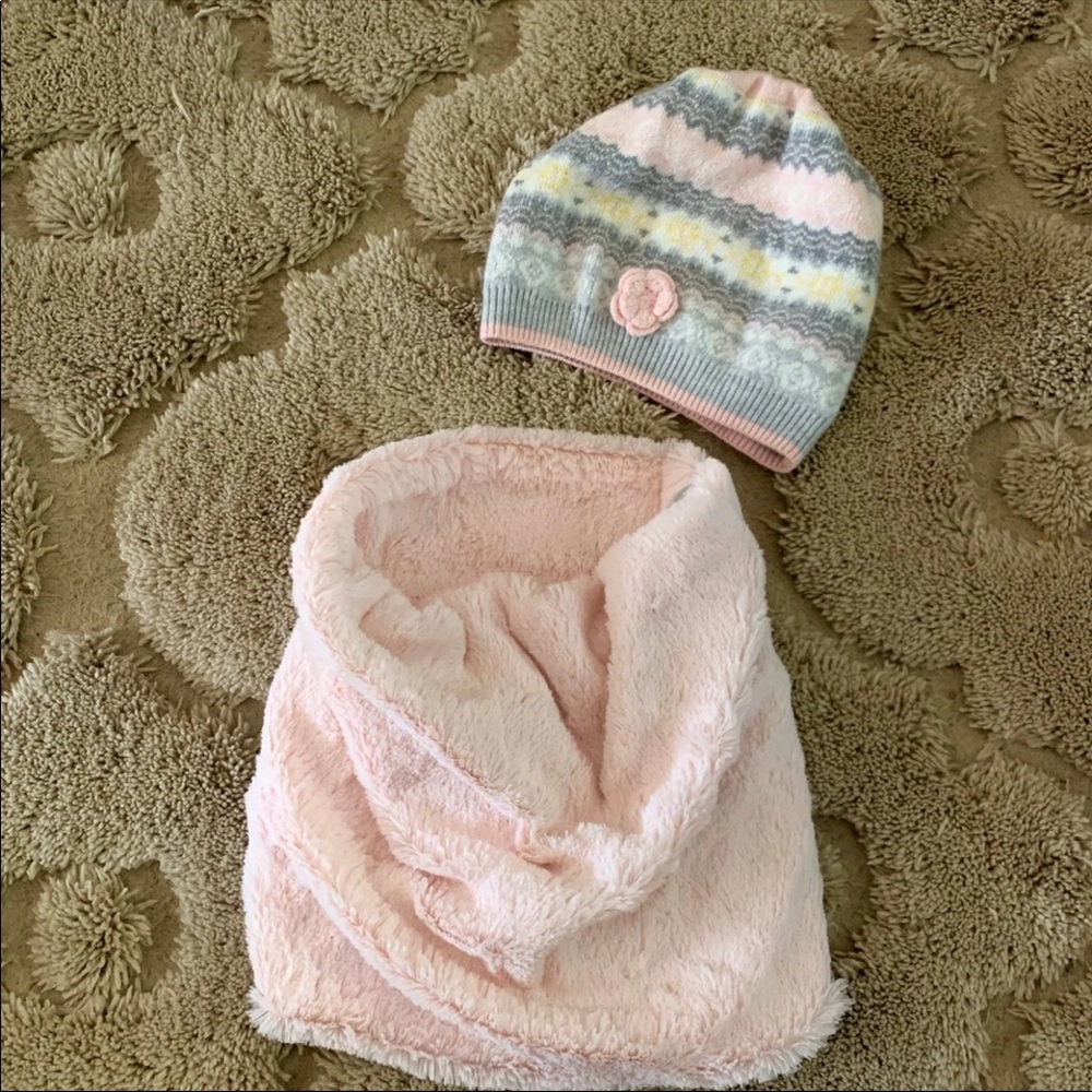 Hat and Infinity Set🧣 - Picture 2 of 4